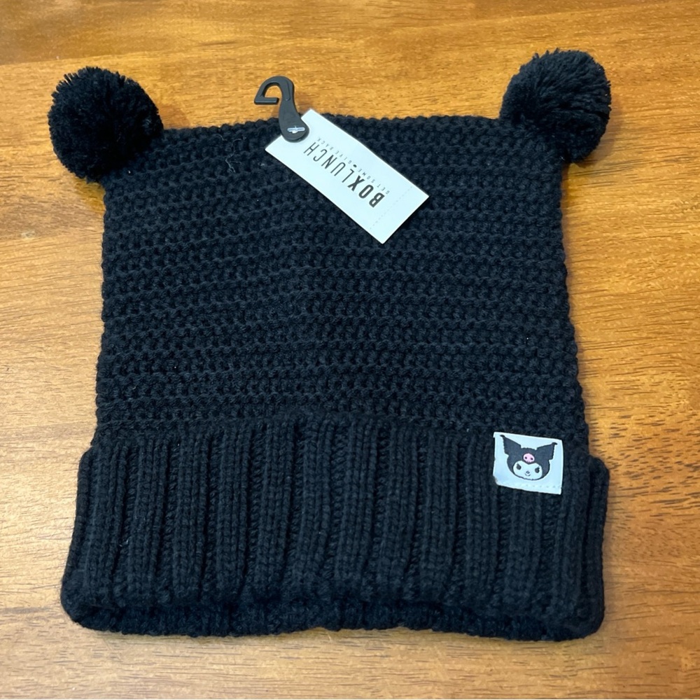 Box lunch kuromi Black Knit Pom-Pom Beanie